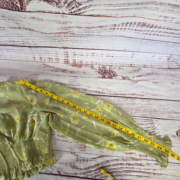 Fairy Floral Pastel Green Crop Blouse Sm Ruched Sheer Bishop Sleeve V-Neck Top - Picture 10 of 11